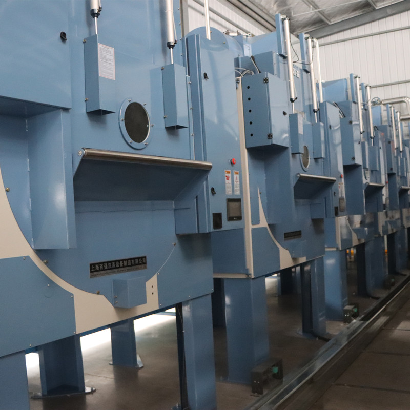 布草洗滌公司夏季如何做好防暑工作 布草洗滌公司夏季如何做好防暑工作